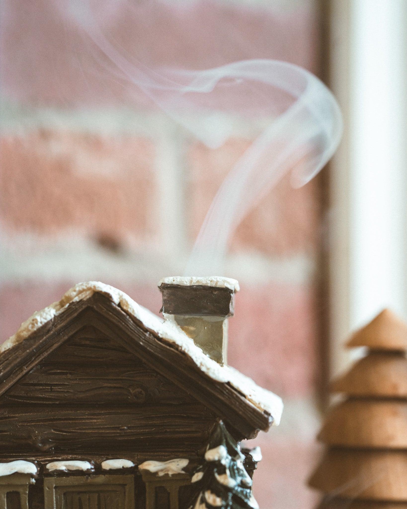 BRULEUR D'ENCENS - Cabane de bois rond - SHOOSH - Boutique Shoosh