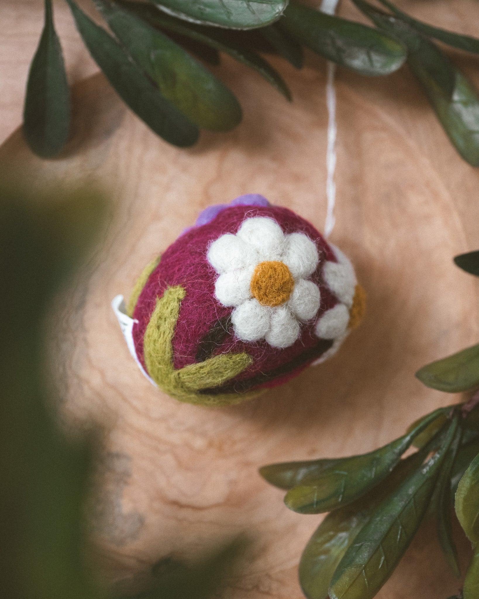 ORNEMENT - Oeuf de Pâques mauve - HAMRO VILLAGE - Boutique Shoosh